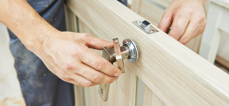 interior door repair Loomis